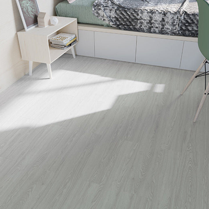 BowLift | Peel and Stick PVC Flooring Smooth Wood Look Effect Slip Resistant Vinyl Floors