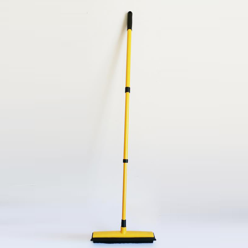 BowLift | Three-section telescopic pole carpet delinting broom