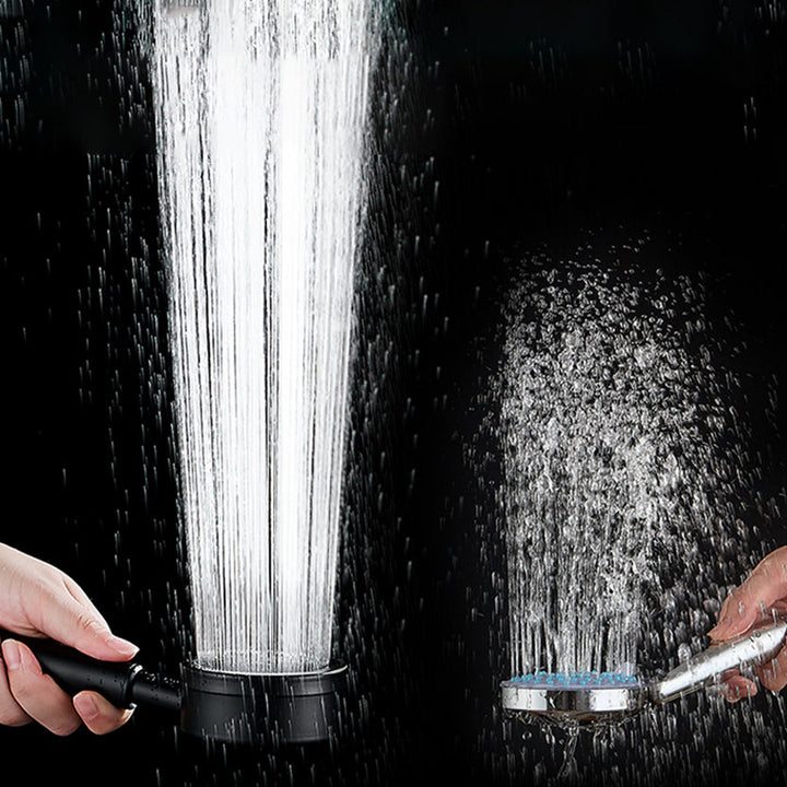 BowLift | Modern round hand shower water-saving shower head made of stainless steel