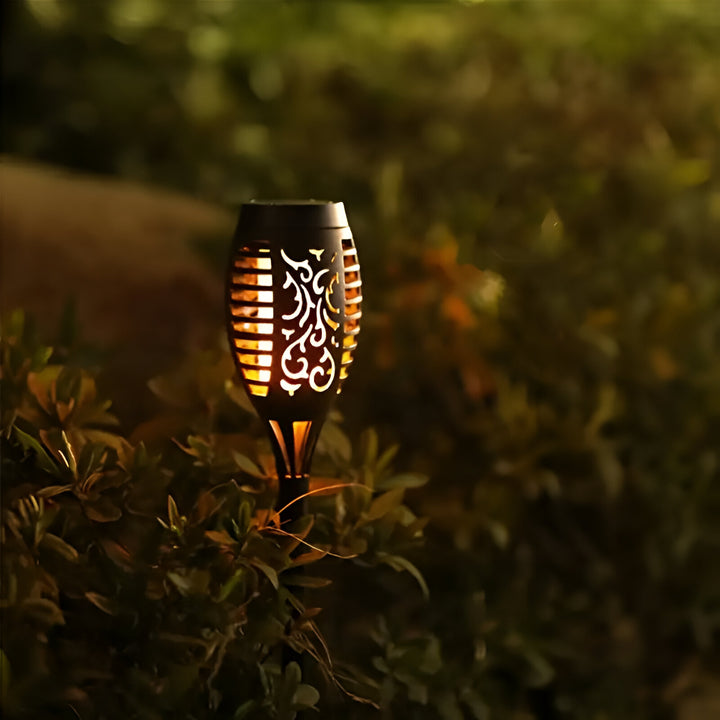 SolarFlame – Outdoor Solar Flame Garden Light