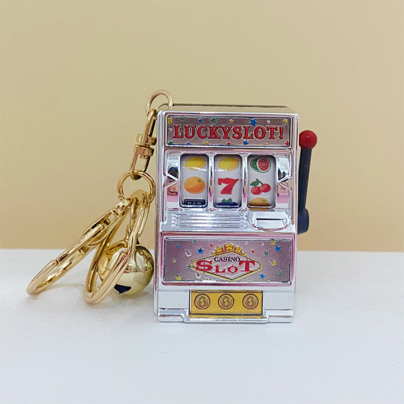 BowLift | Keychain designed as a slot machine