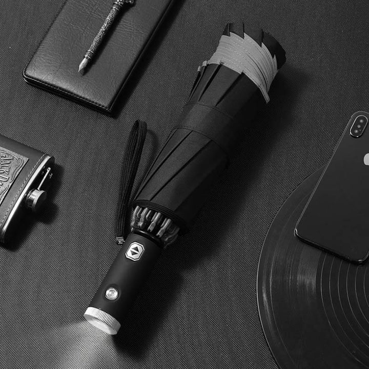 BowLift | Automatic foldable umbrella with reflective edge
