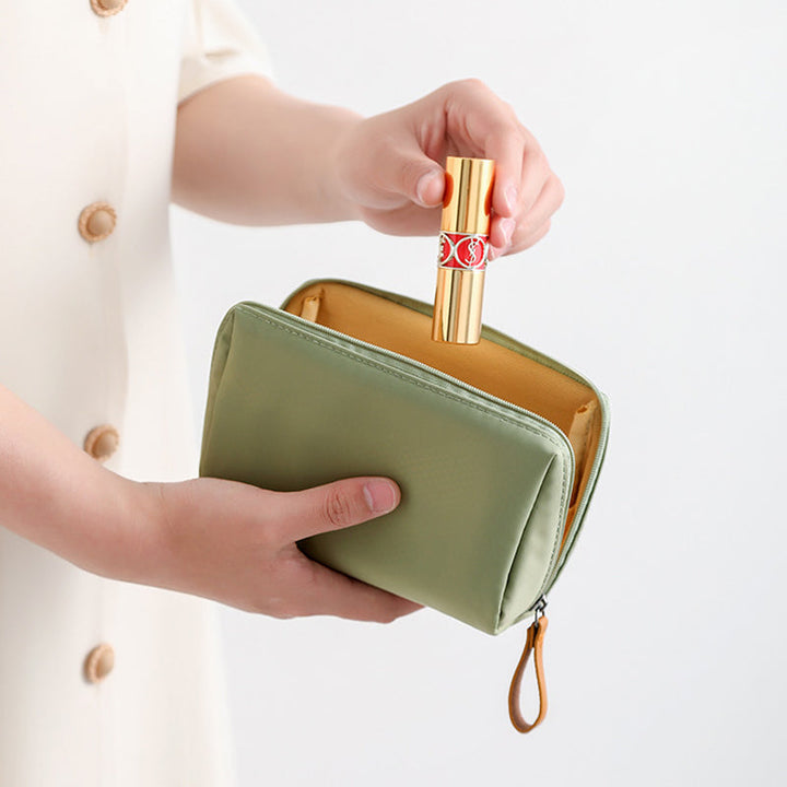 Travel Makeup Pouch for Women | Bowlift