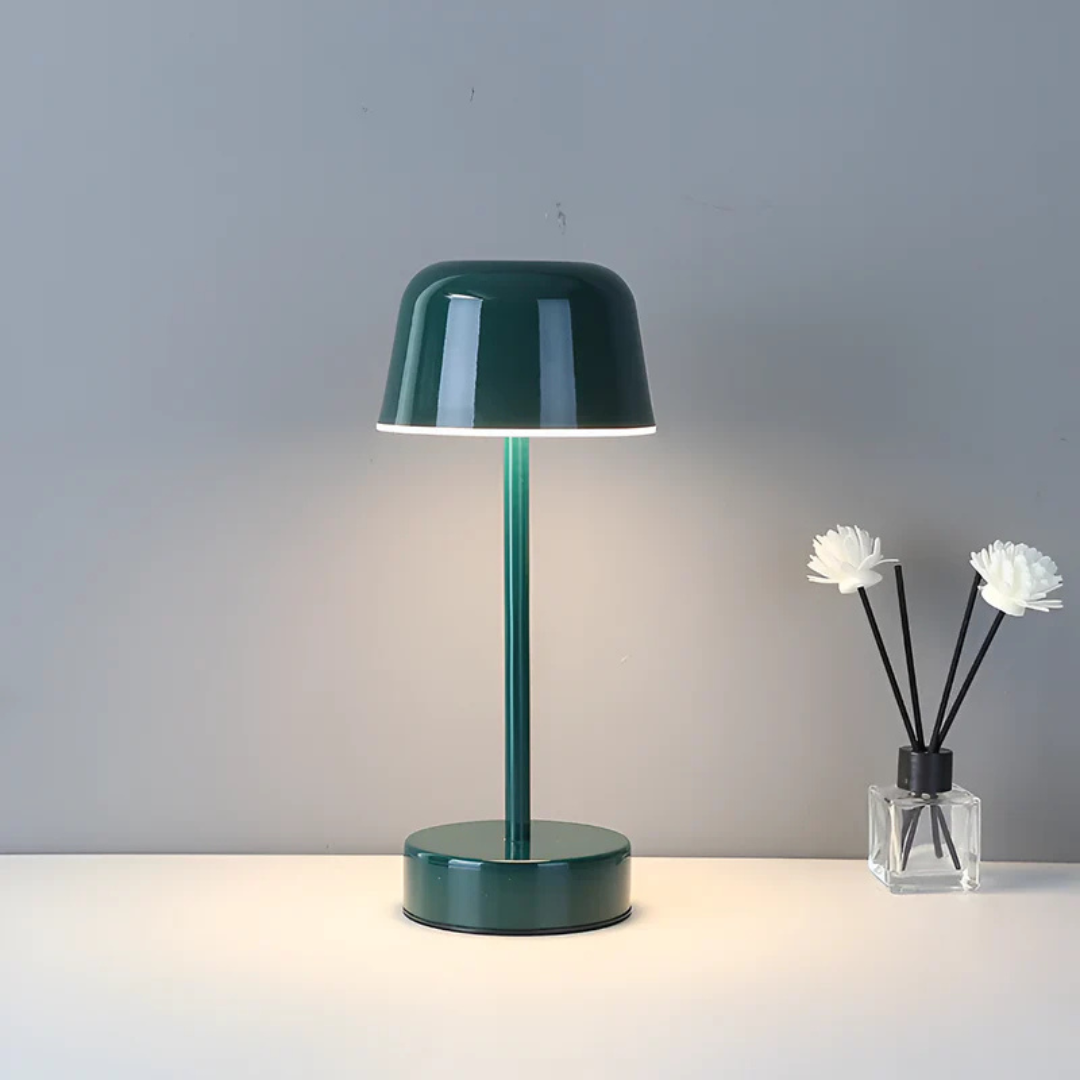 BowLift | Retro LED Table Lamp