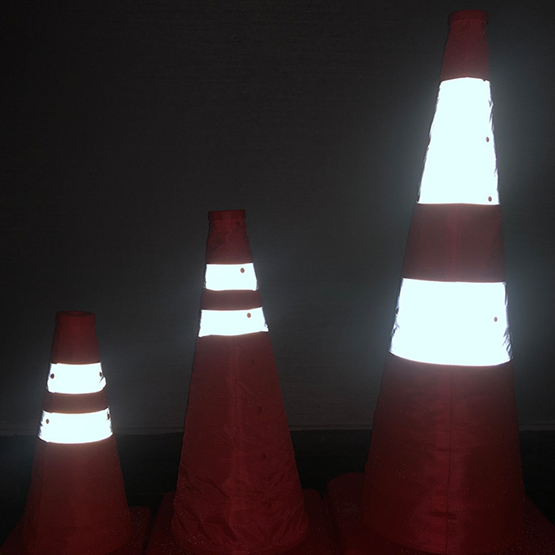 BowLift | Foldable Traffic Reflecting Safety Cone