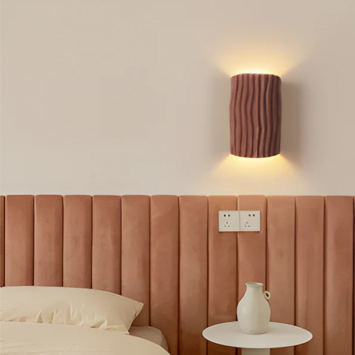 BowLift | Elegant Wall Lighting for Indoors