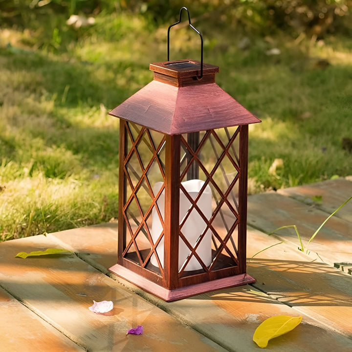 LumiCrest – Vintage Solar Garden Light