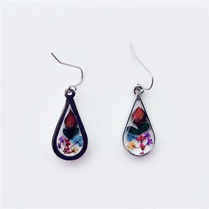 BowLift | Teardrop Resin Earrings