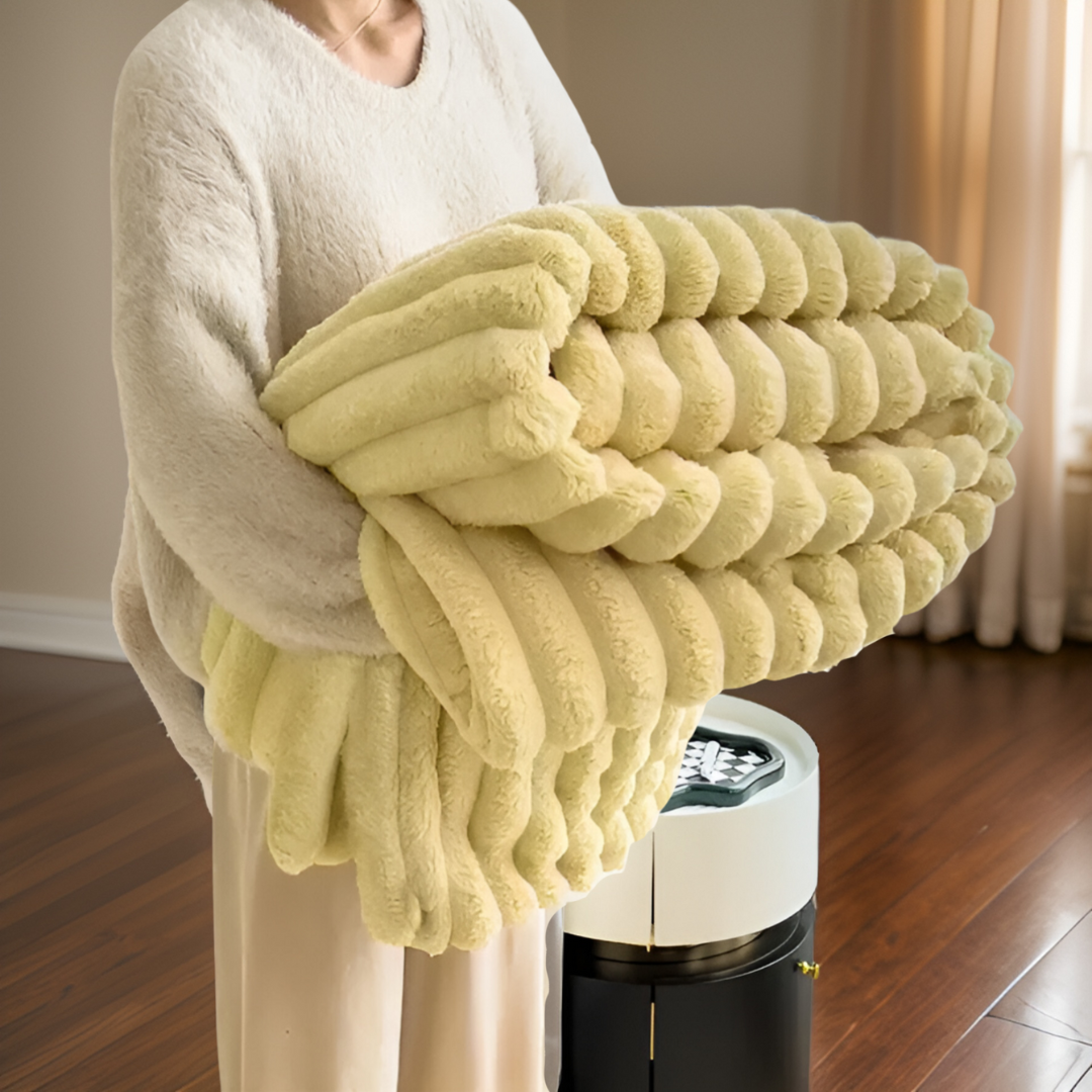 BowLift | Warm Fleece Blanket