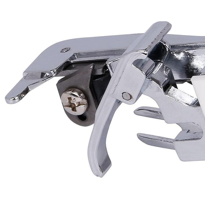 Side Cutter Overlock Sewing Foot | Bowlift