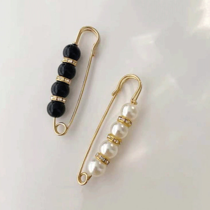 BowLift | Brooch made of pearls and alloy