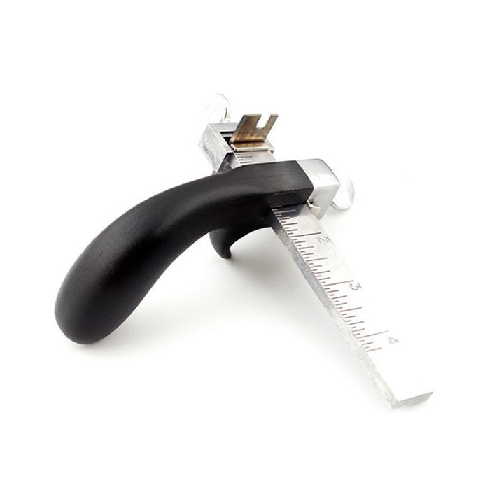 BowLift | Leather cord belt cutter