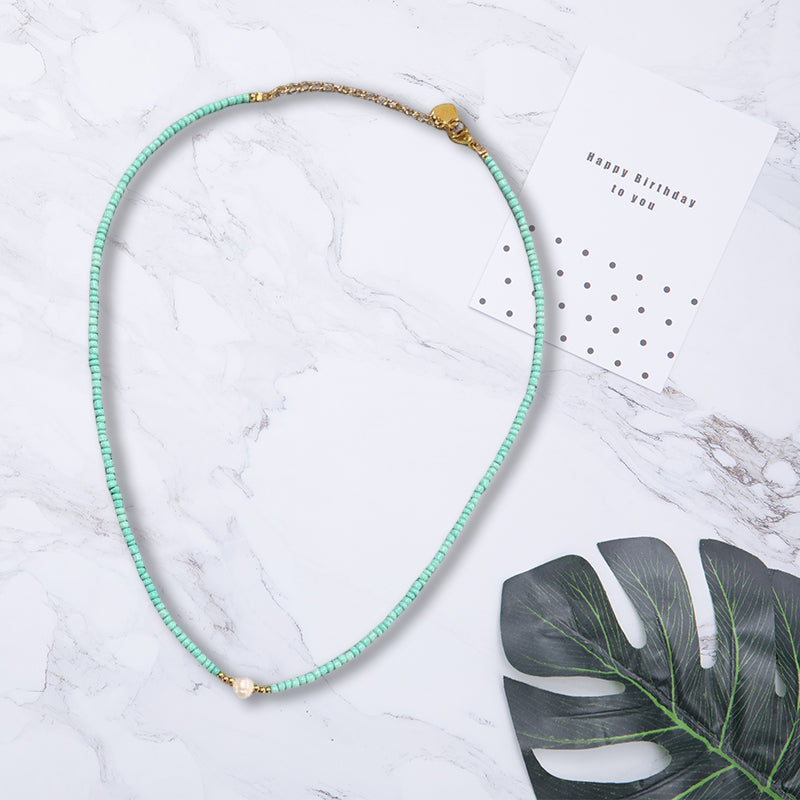 BowLift | Necklace made of freshwater pearls