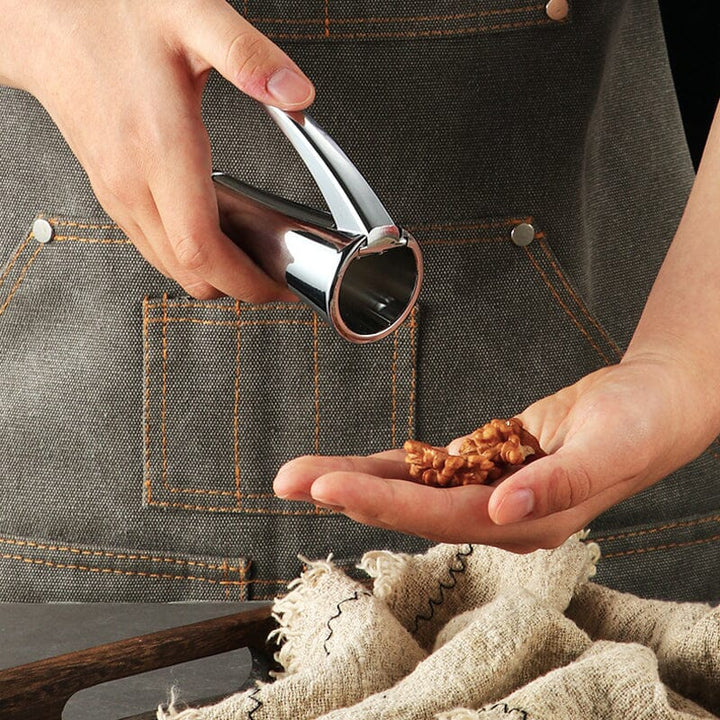 BowLift | Zinc Alloy Walnut Shell Tool