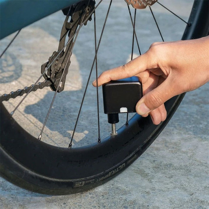 BowLift | Ultra-Compact Mini Electric Bicycle Pump with Type-C Rechargeable Battery – Fits Schrader & Presta Valves