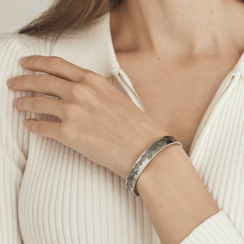 BowLift | The Diary in which I lost you Memorial Bracelet