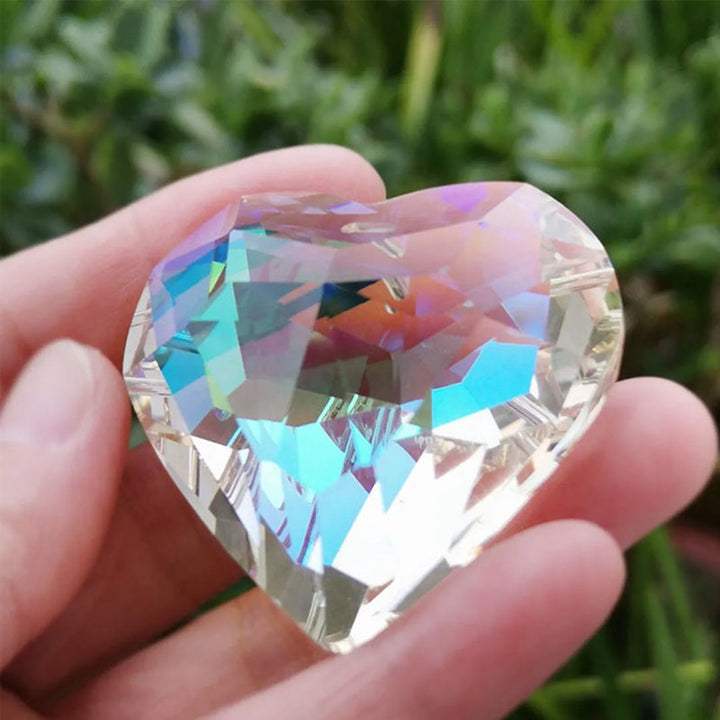 BowLift | GlimmerHeart Elegant Heart-Shaped Sun Catcher – Enchanting Light Effects for Your Home