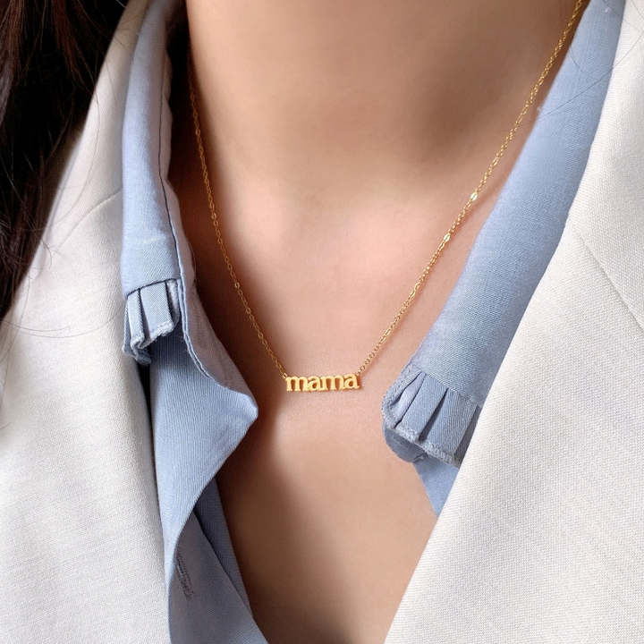 BowLift | Letter "mama" Pendant Necklace