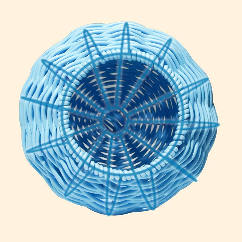 BowLift | Sturdy and breathable rattan bird's nest