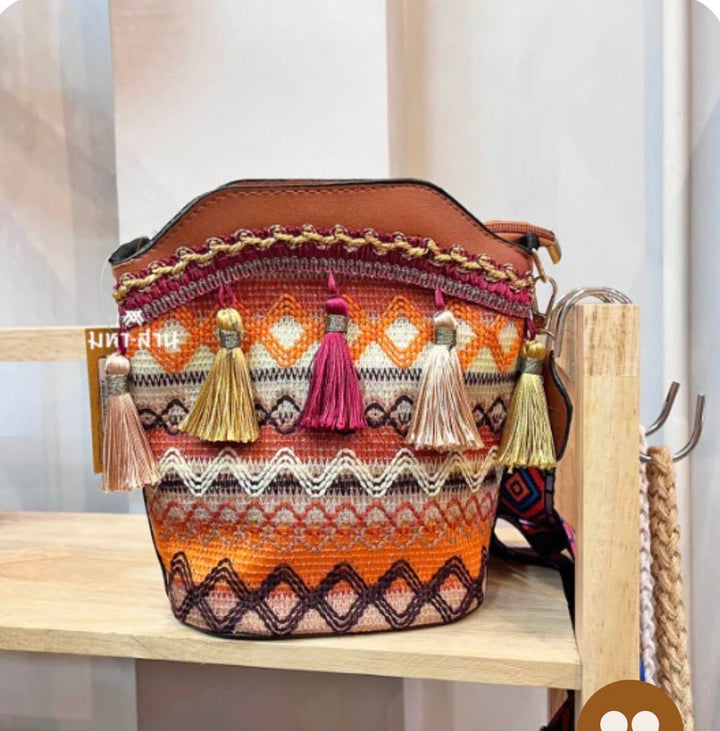 LegacyCraft Bag – Carry a timeless masterpiece that becomes more legendary every day | Bowlift