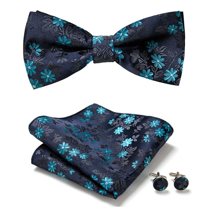 Three-piece set with stylish bow ties Bowlift