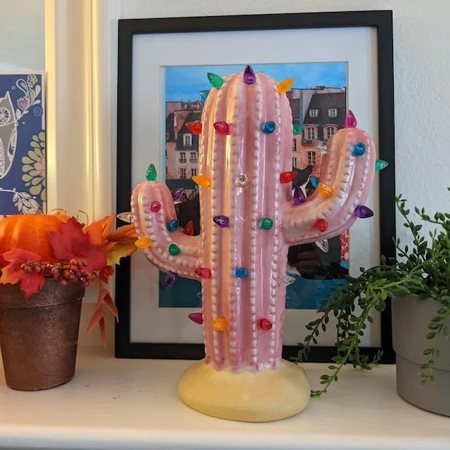 BowLift | Vintage Christmas Luminous Cactus