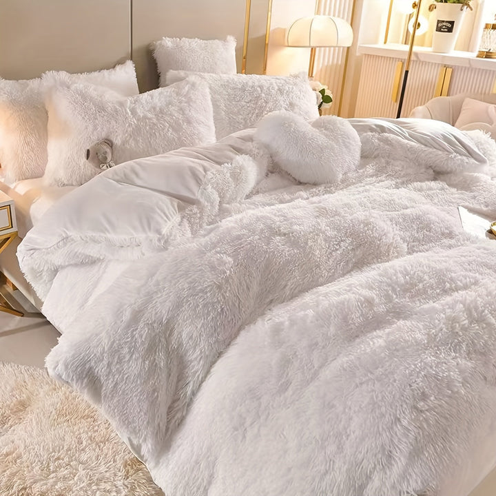 BowLift | Three-Piece Velvet Bedding Set with Velvet Finish