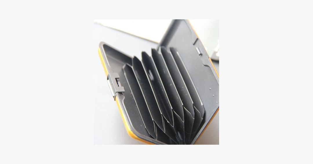 BowLift | Aluminium Metal Glossy Card Holder - Stylish Travel Wallet - Best Protection Against RFID Scanning