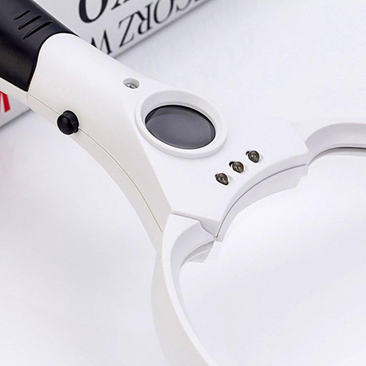 BowLift | LED reading magnifier