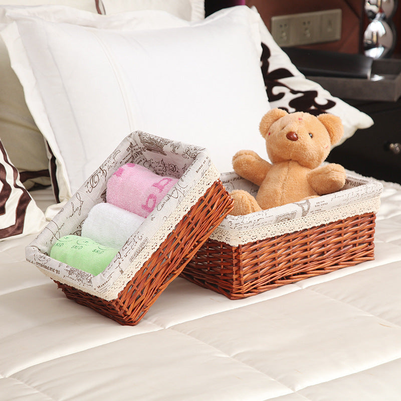 Women storage basket with checkered lining and romantic lace decoration Bowlift