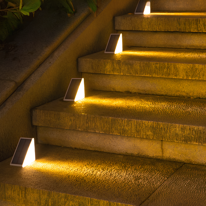 Solar-Powered Stair Lighting - SoluStep | Bowlift