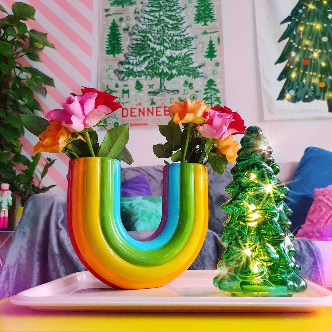 BowLift | Rainbow Reflection Vase