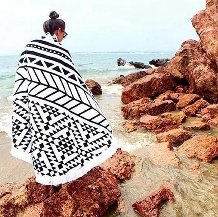 Beach towel in funny Hamburger design Bowlift