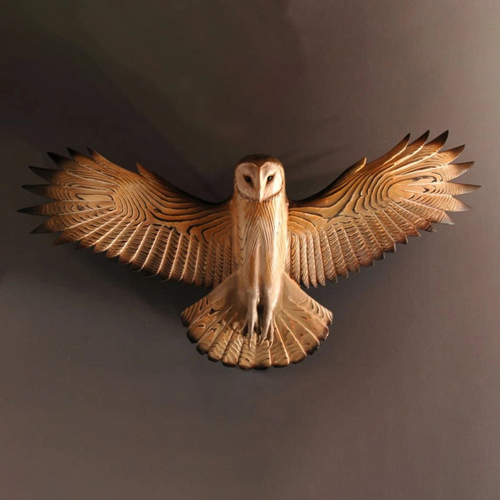 BowLift | Great owl gaze in artistic edition
