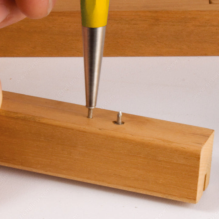 BowLift | Seamless Nail with Double-Headed Sock Thread