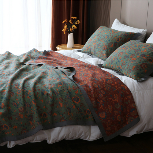 BowLift | Gothel™ Retro Flower Blanket – Luxury Vintage Atmosphere