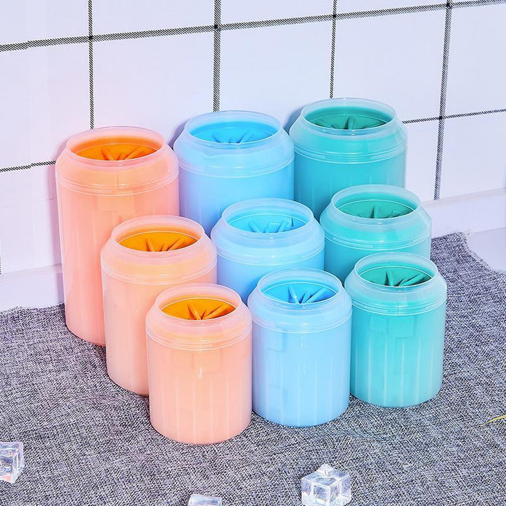 Drink cup for pets' paws | Bowlift
