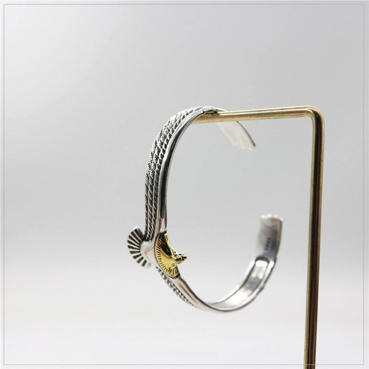 Bracelet in the shape of the special eagle | Bowlift