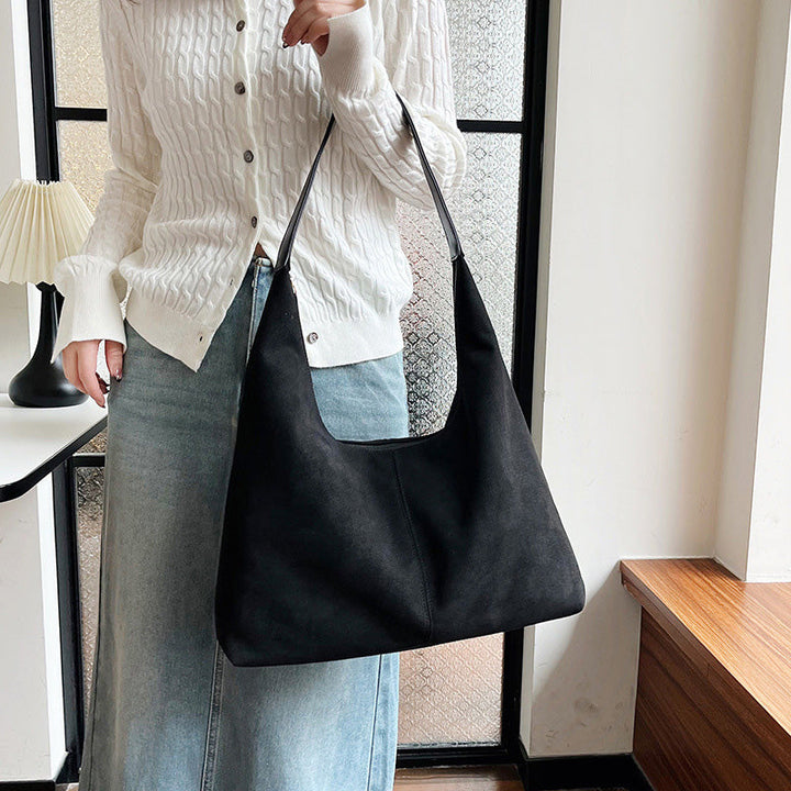 BowLift | Suede messenger bag with large capacity
