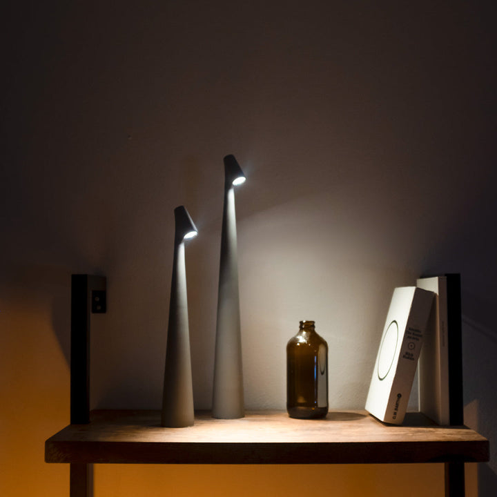 BowLift | Table Lamp Modern Red Metal LED Light