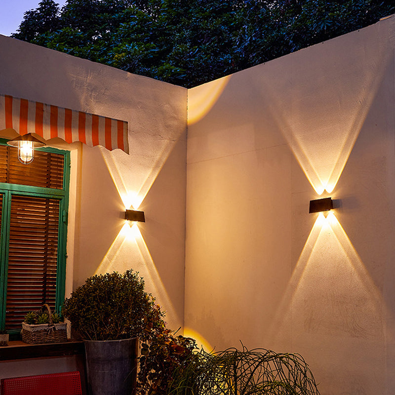 BowLift | Solar Outdoor Wall Light