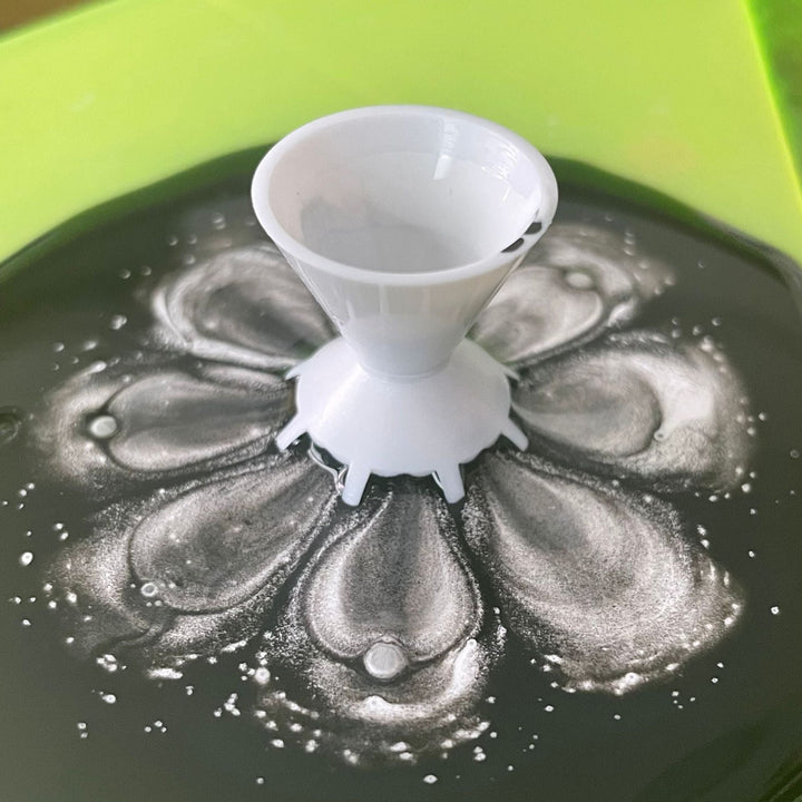 BowLift | Pouring Colors Flower Split Art Cup
