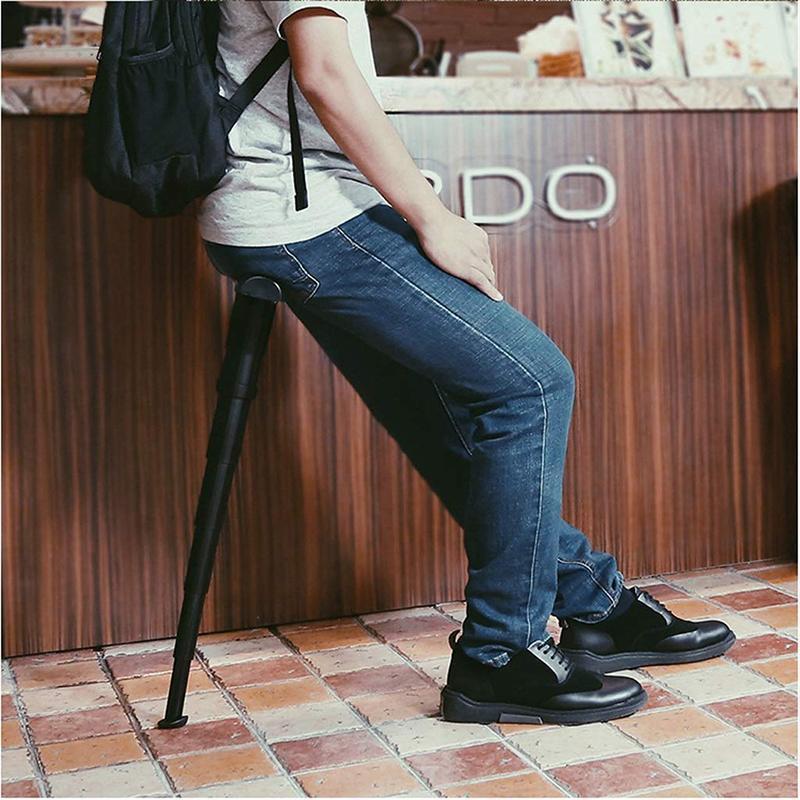 BowLift | Foldable walking stick with integrated seat for comfort on the go