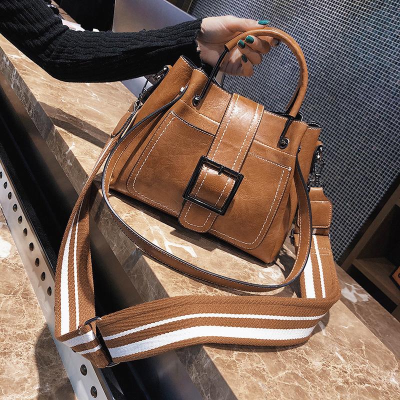 BowLift | New Retro Bucket Bag