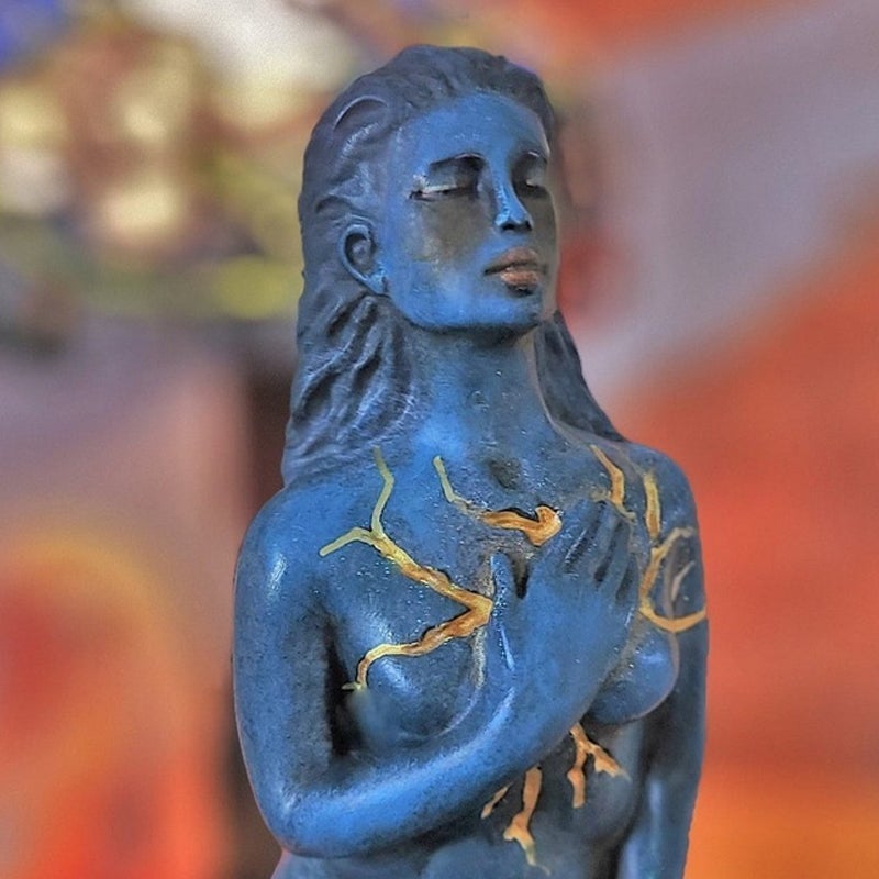 Resin figure "Goddess of Healing" | Bowlift