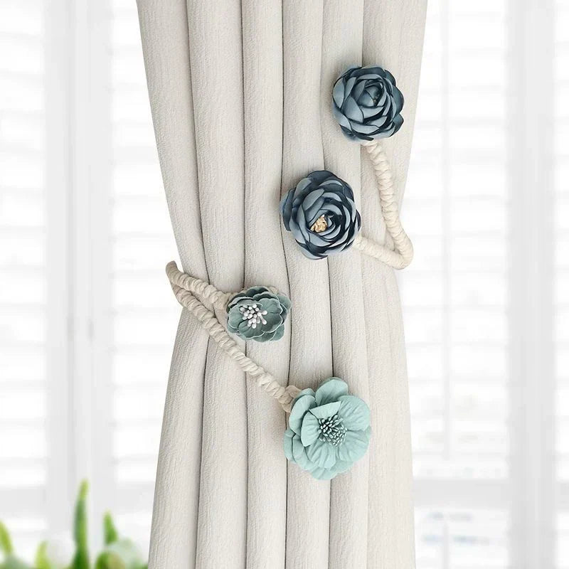 BowLift | Knotted Curtain Tieback