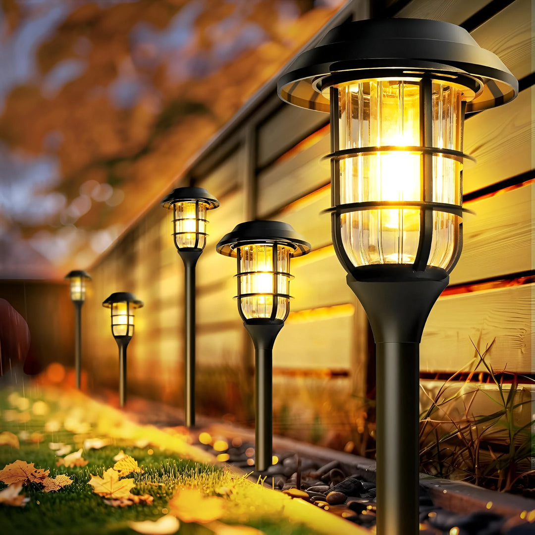 SolarGlow – Solar Garden Light Set (6-Pack)