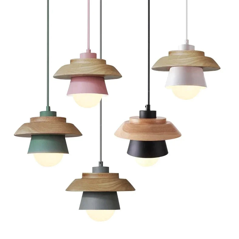 BowLift | Pendant lights made of Nordic wood