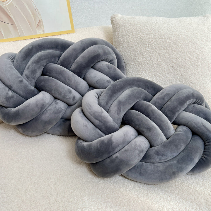 BowLift | ComfortCloud Pillow - Luxurious soft pillows with button design