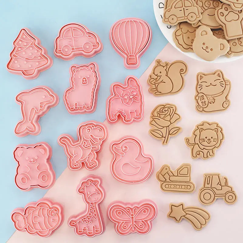 8pcs 3D Cartoon Cookie Cutters Pressable Biscuit Mold Cookie Stamp Set | Bowlift